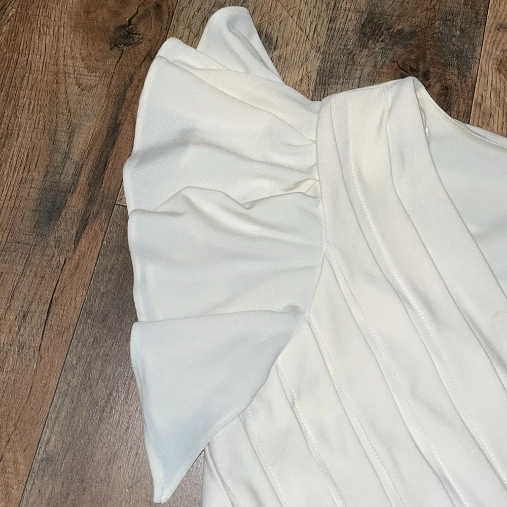 Dress Barn Vintage Black and White Short Sleeve Dress.  Size 6.